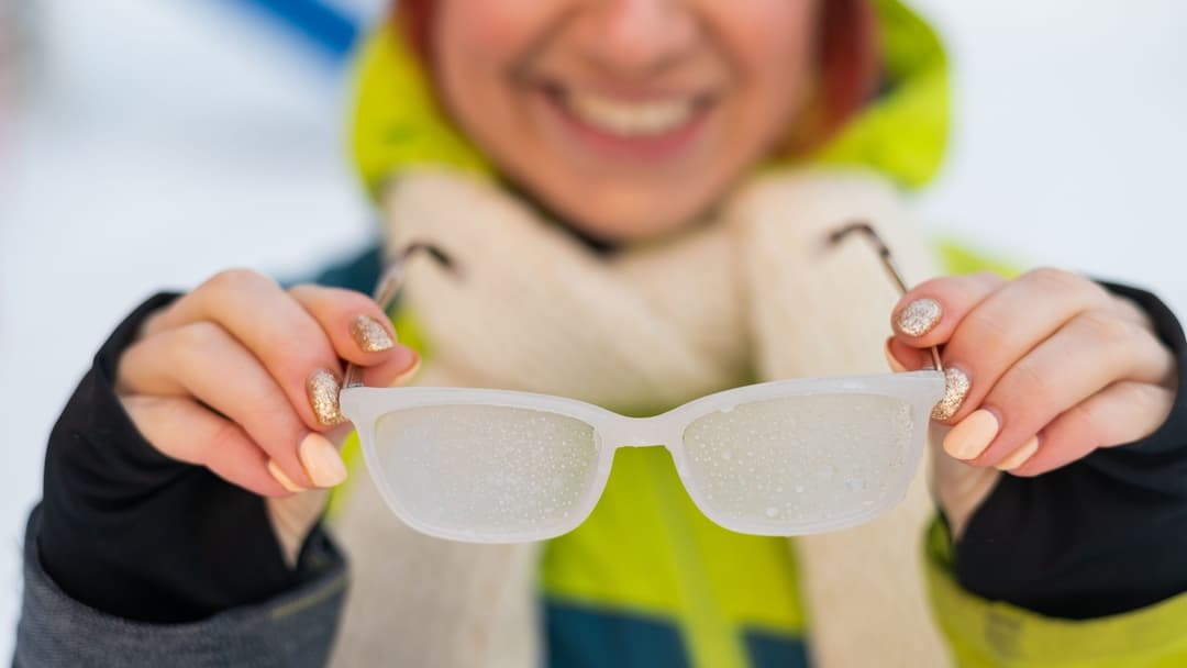 How Anti-Reflective Coatings Improve Eye Health